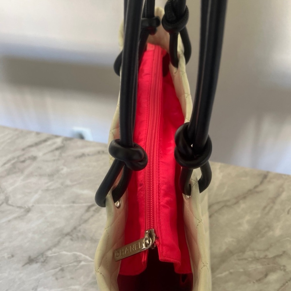 Chanel Cambon tote bag - Picture 9 of 14